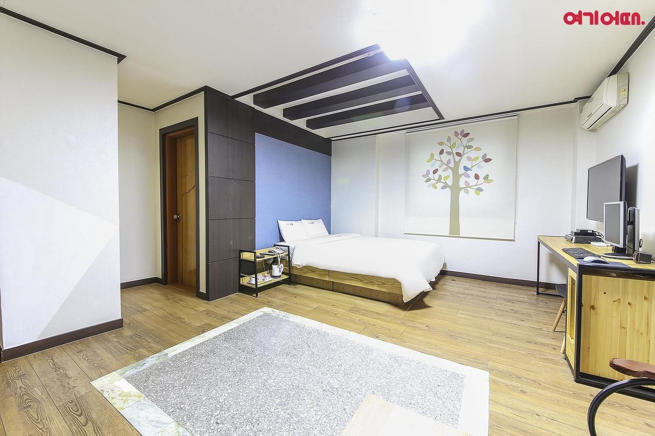 Theme Motel Mokpo Exterior foto