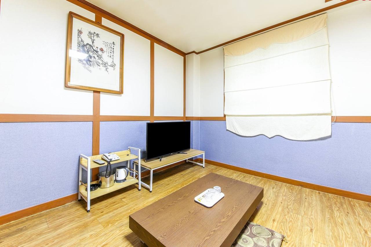 Theme Motel Mokpo Exterior foto