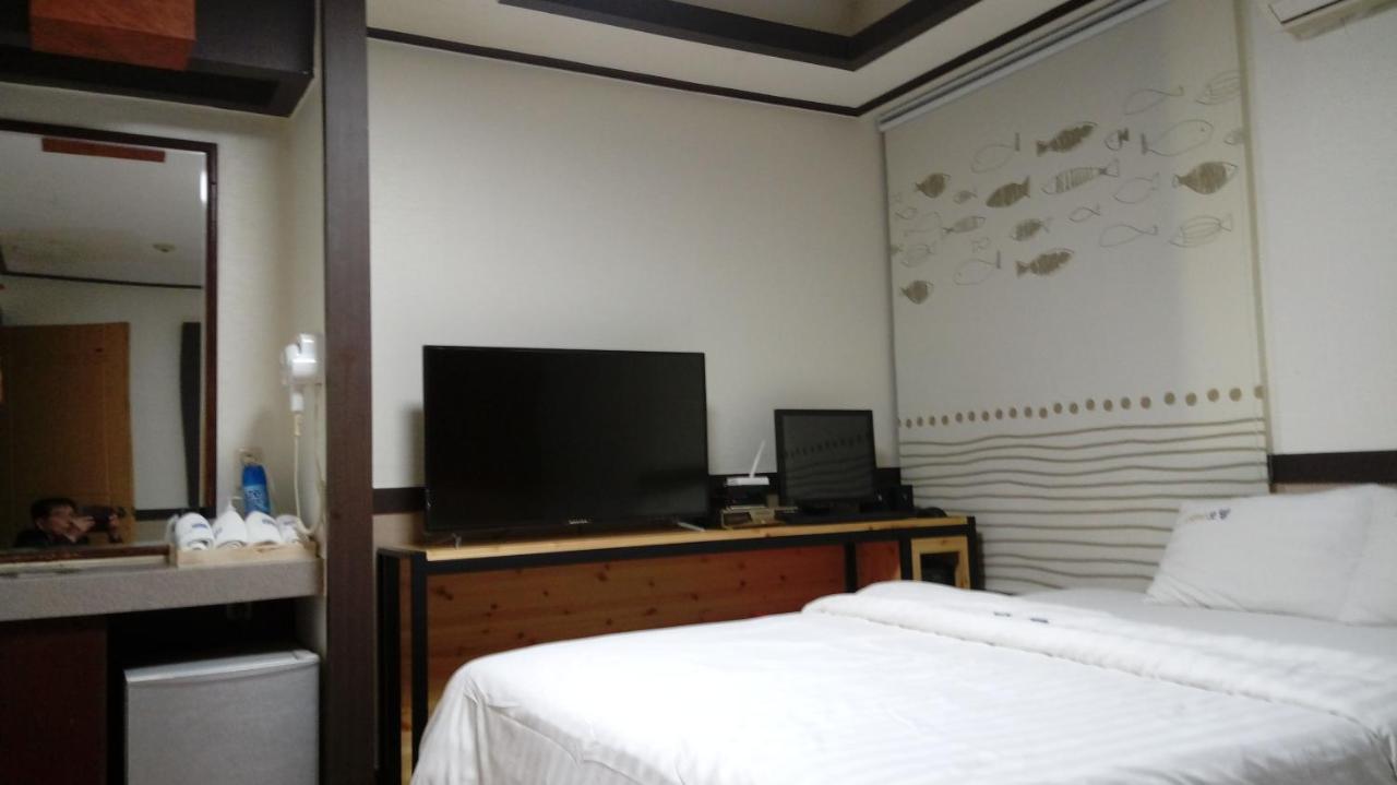 Theme Motel Mokpo Exterior foto
