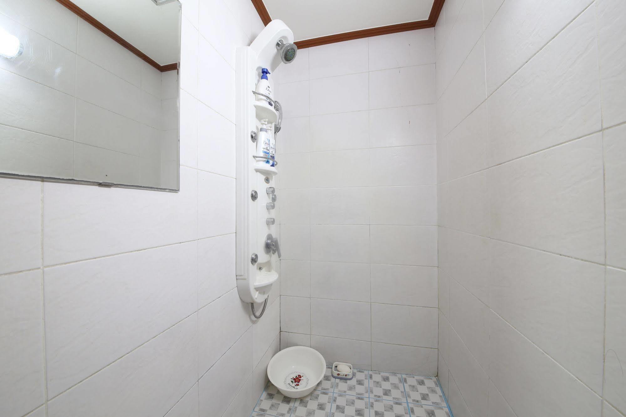 Theme Motel Mokpo Exterior foto